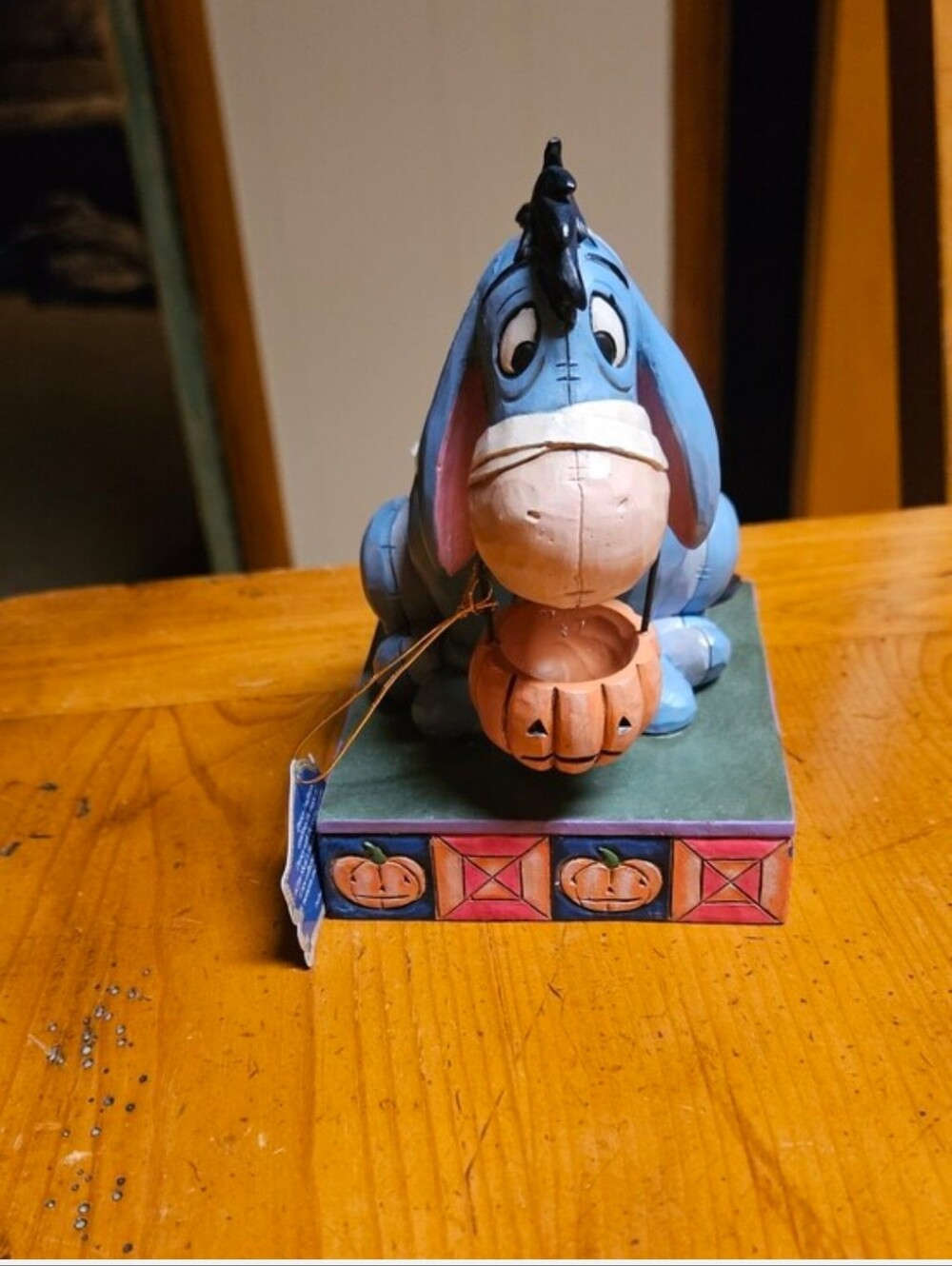Jim Shore Disney Traditions Eeyore Melancholy Mummy Halloween Figurine & Pumpkin